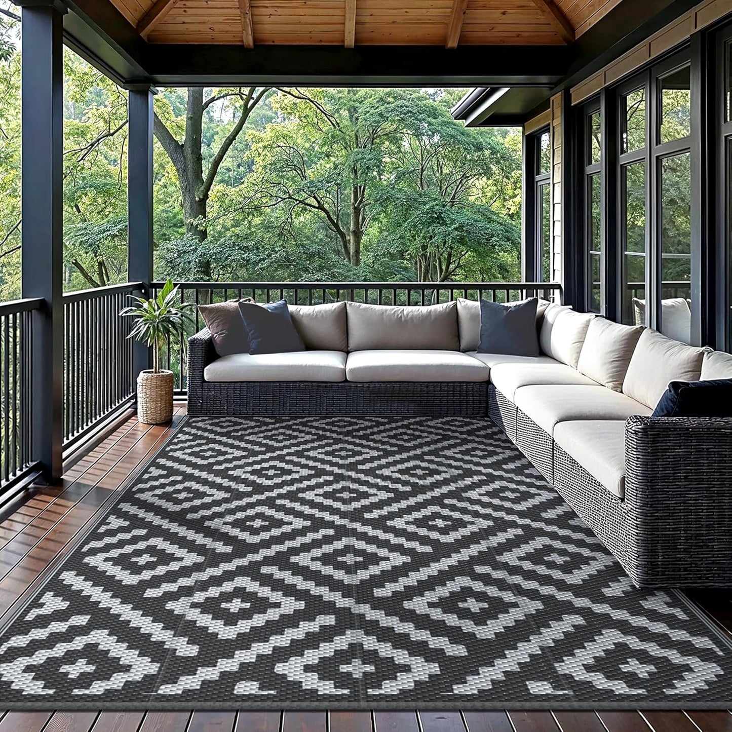 Reversible Plastic Camping Rugs
