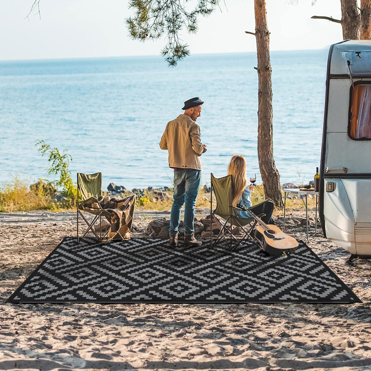 Reversible Plastic Camping Rugs